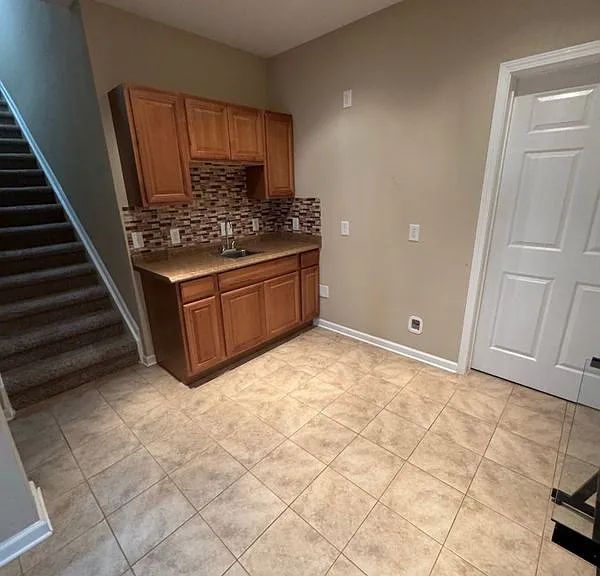 421 Morgans Creek Ct NW — Photo 13