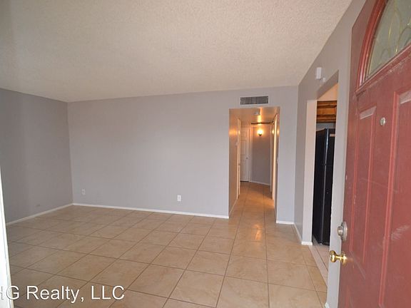 2nd image of 4238 E Saint Anne Ave