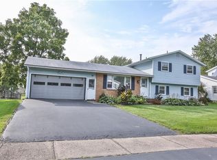 29 Bambi Ln, Rochester, NY 14624