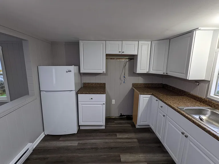 183 N Main St #15 — Photo 3