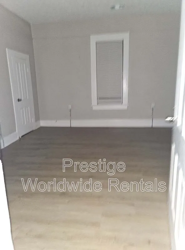 2 bed, 1.0 bath, 1100 sqft, $950 — Photo 4