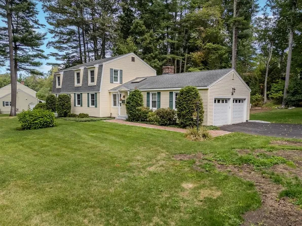 26 N Hill Rd, Westford, MA 01886