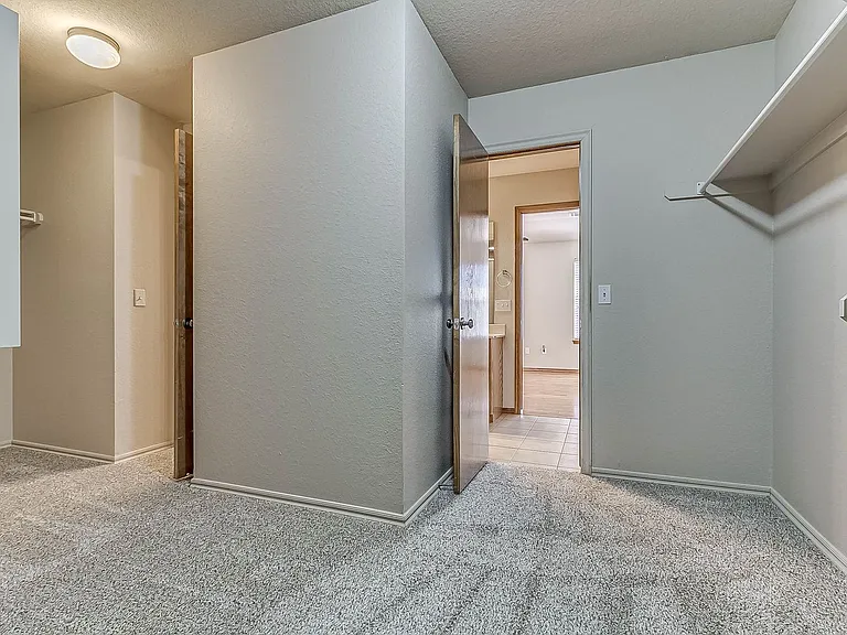 2224 NW 157th Ter — Photo 36