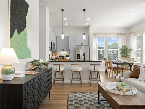 Flats at General Time | 180 Newton Bridge Rd, Athens, GA