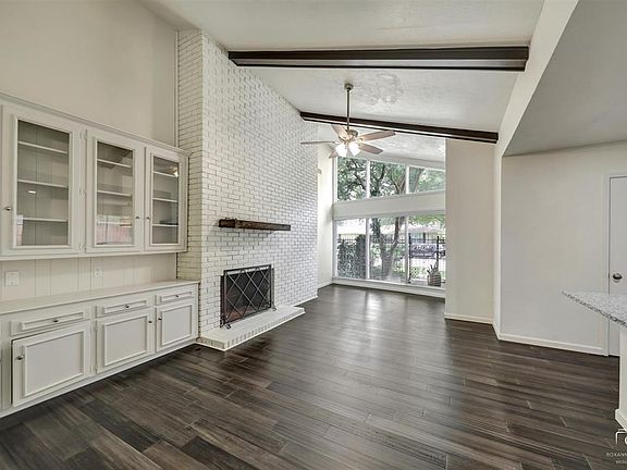 4th image of 9018 Villa Park Cir