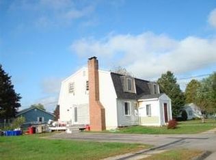 5 Primrose Ln, Somersworth, NH 03878