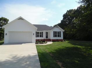 220 Central Ave, Savannah, TN 38372