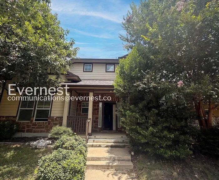 1620 Willow Vis — Photo 1