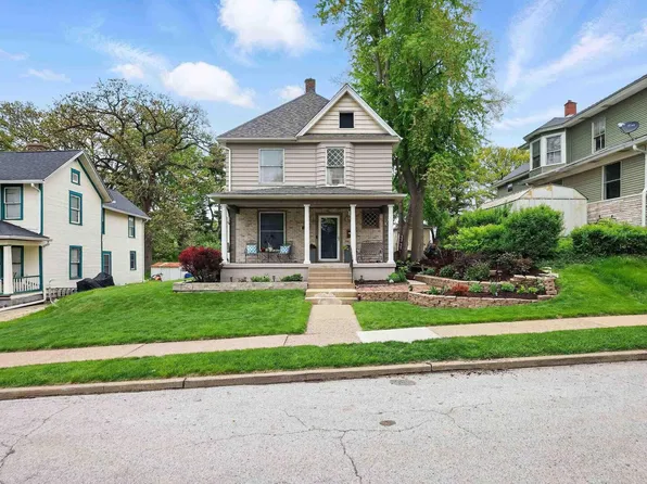 1810 Davenport Ave, Davenport, IA 52803