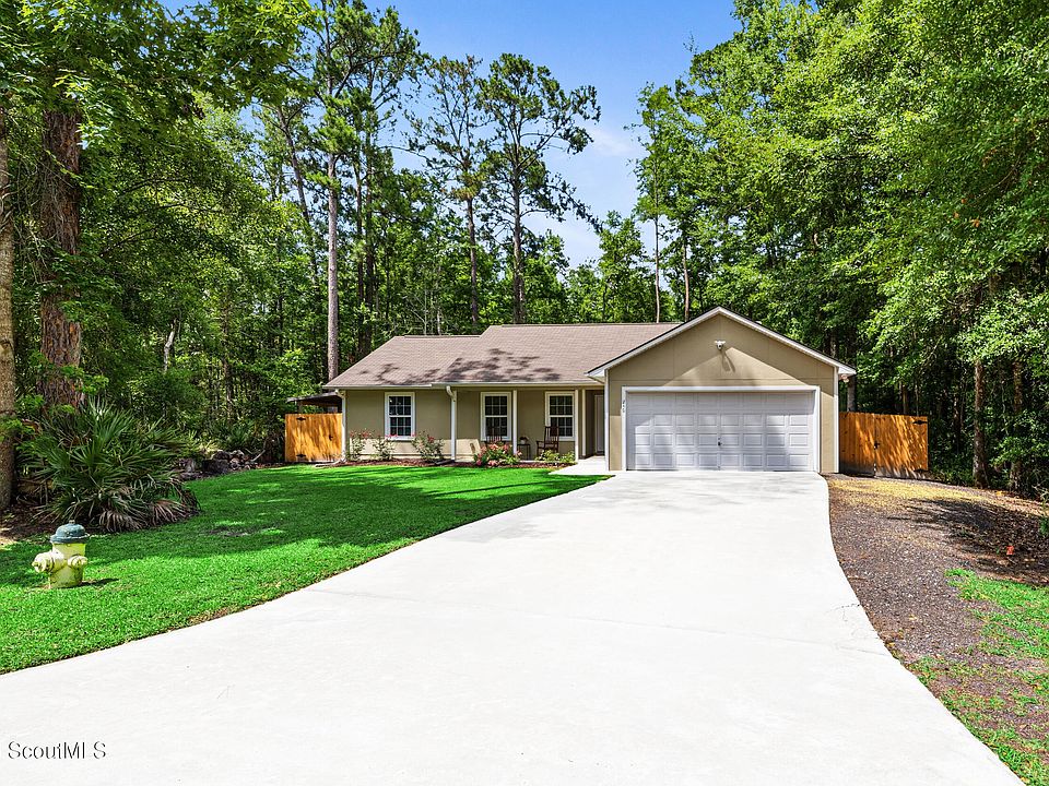 1st image of 240 Creekwood Dr