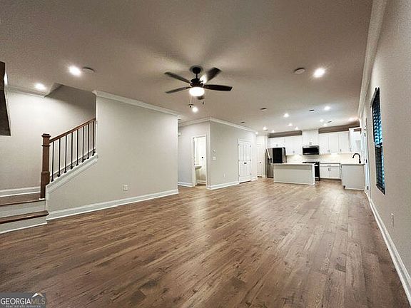 3rd image of 63 Brookstone Park E
