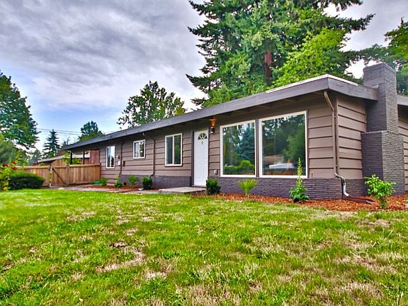 2nd image of 15857 30th Ave NE