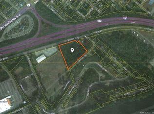 125 Reuben Bell Dr, Matamoras, PA 18336