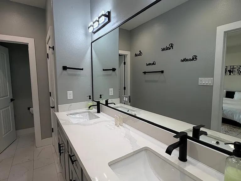 3105 McIlhenny St — Photo 29