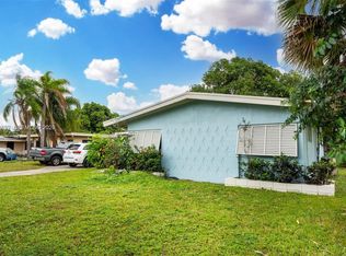 18525 NW 39th Ave, Miami Gardens, FL 33055