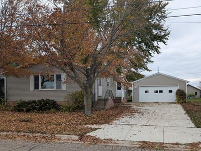 150 Mason Ave, Alden, MN, 56009