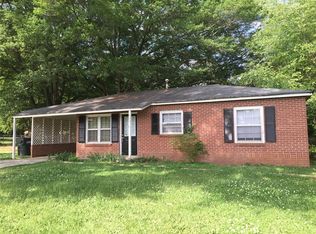 403 Emory St, Oxford, GA 30054