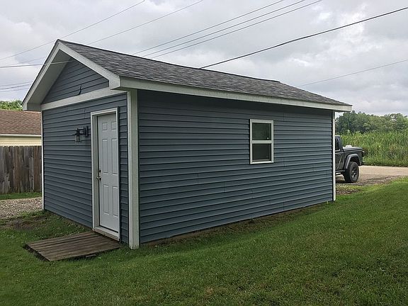 4th image of 4438 Navarra Ave