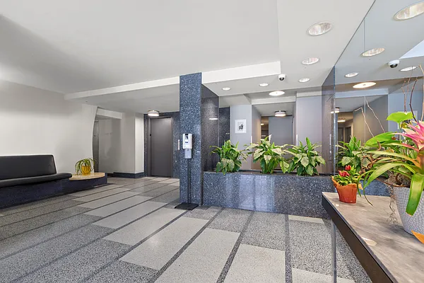 Sold by Corcoran | media 7