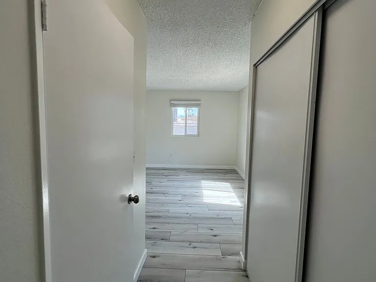 18661 Libra Circle ( F ) — Photo 11