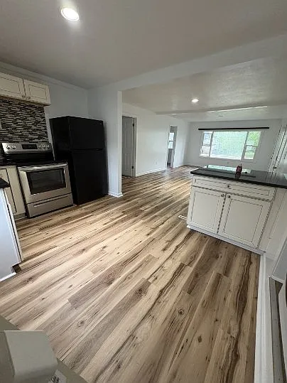 118 Alden St — Photo 2