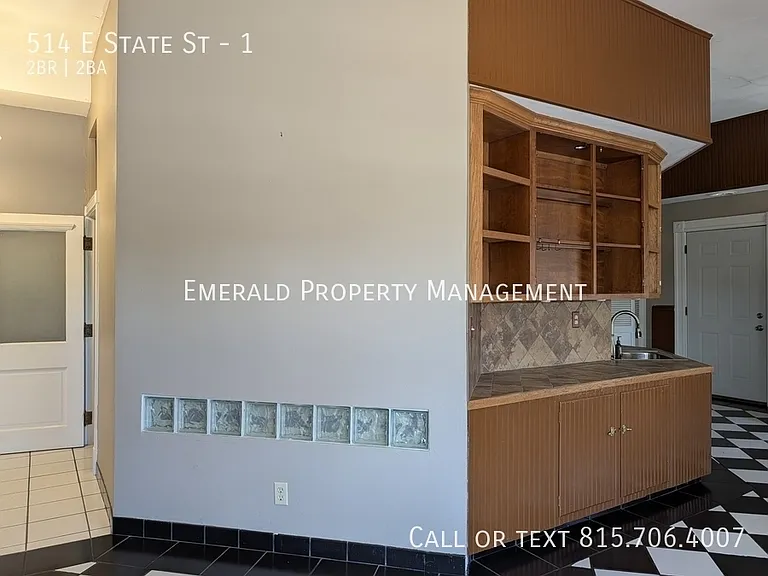 514 E State St #1 — Photo 20
