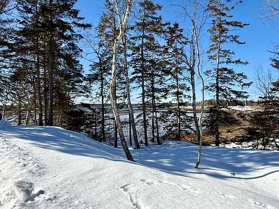 3rd image of 20 Vanasse Road