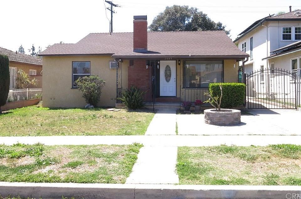 1st image of 2089 Vancouver Ave