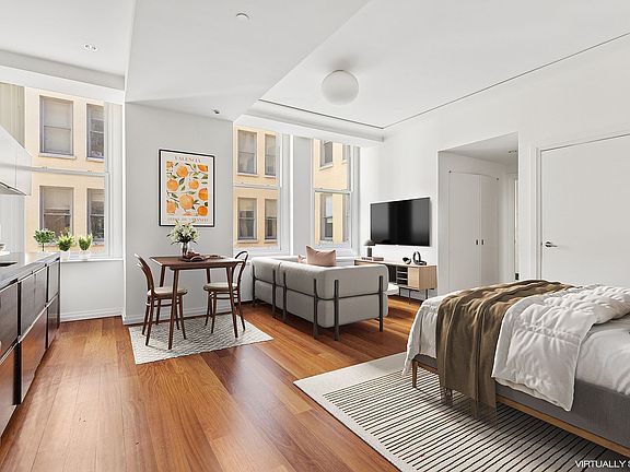 3rd image of 55 Wall St APT 615