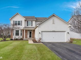 2002 S Kristina Ln, Round Lake, IL 60073