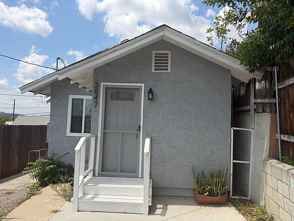 2nd image of 2847 Johnston St