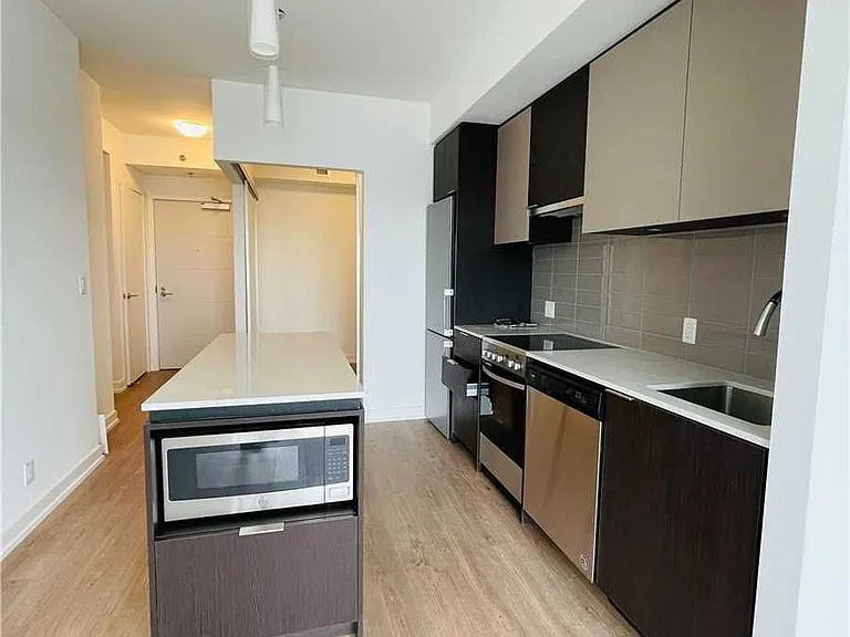 203 College St #2305 — Photo 10