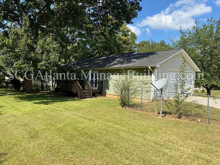335 Edna Dr — Photo 19