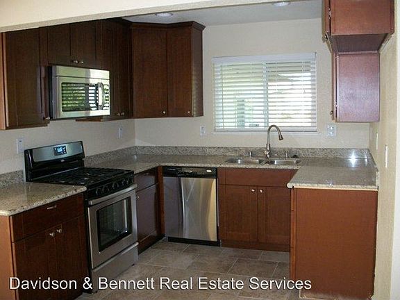 2nd image of 3867 Lassen St