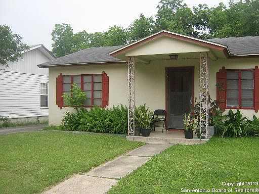 1st image of 326 Linares St