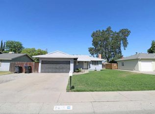 2619 S Locust St, Visalia, CA 93277