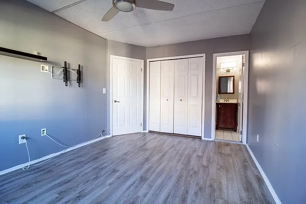 Rented by RealTegrity NY LLC | media 16