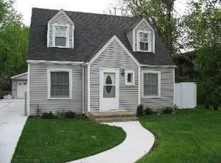 305 N Addison Rd, Wood Dale, IL 60191