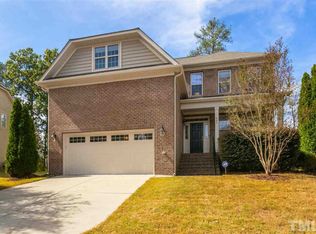 445 Sandy Whispers Pl, Cary, NC 27519