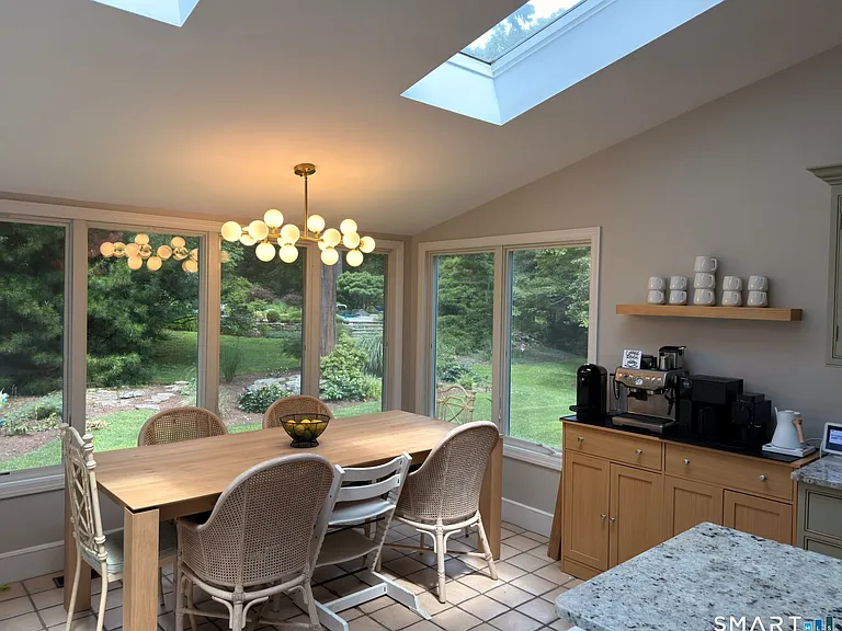 15 Timber Ln — Photo 15