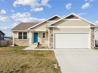 625 18th St SE, Altoona, IA 50009