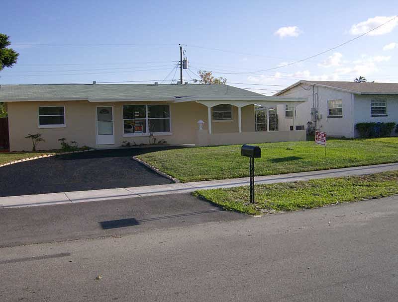 1st image of 200 NW 21st St