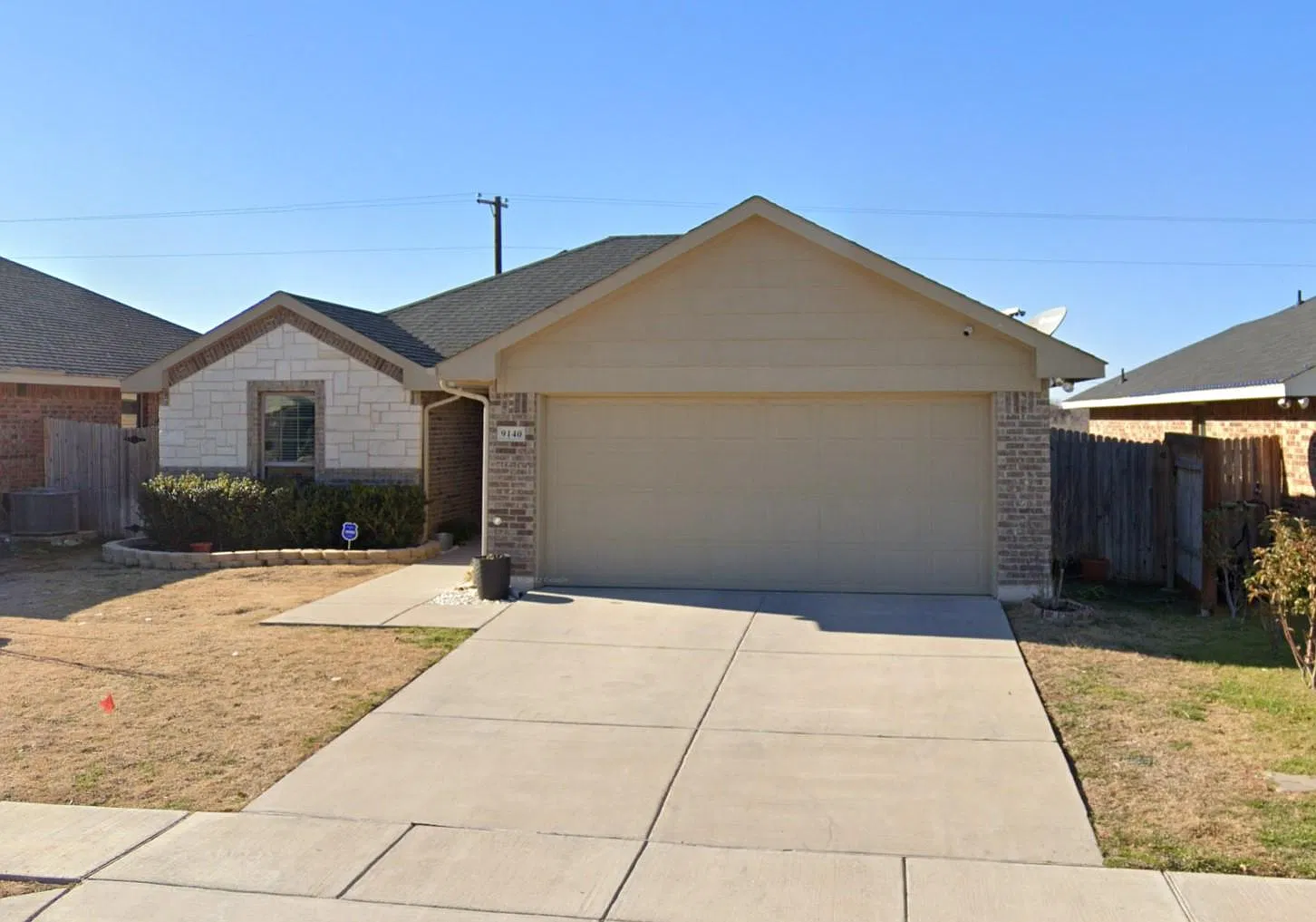 4 bed, 1679 sqft, $3,500 — Photo 1