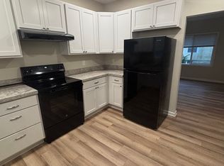 327 N Saginaw St #1, Owosso, MI 48867