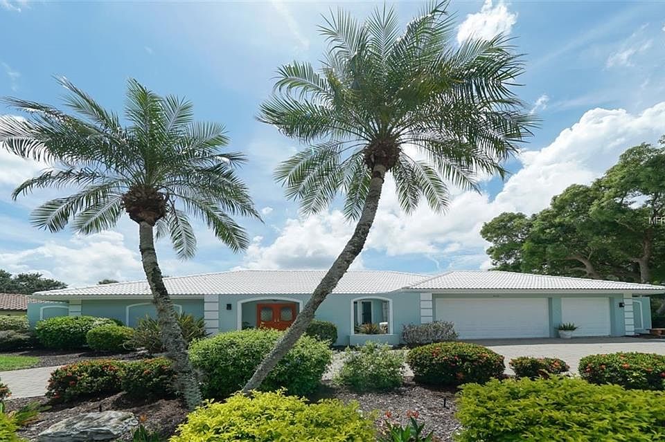 1st image of 8056 Estates Dr