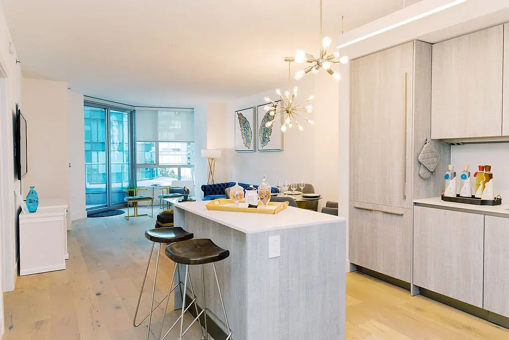 2 bed, 1087 sqft, $8,500 — Photo 1