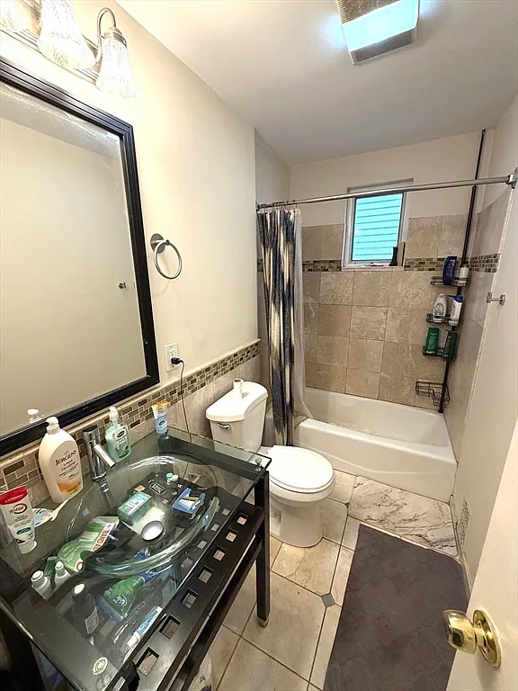 3 bed, 1.5 bath, 1100 sqft, $3,000 — Photo 4