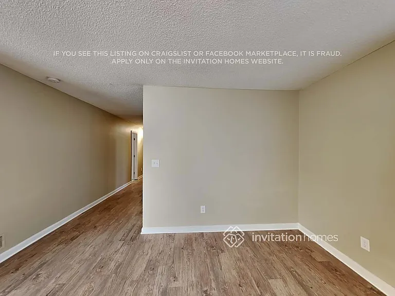 1706 Live Oak Dr NW — Photo 4