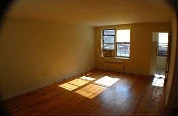 3rd image of 678 Warburton Ave APT 6A