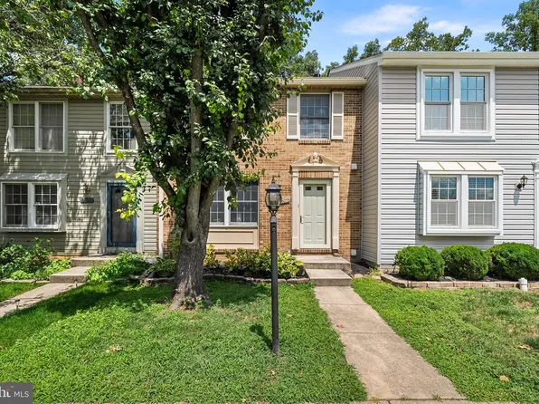 6073 Chicory Pl, Alexandria, VA 22310